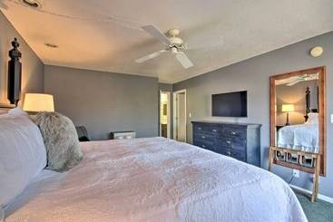 Сельский дом Margaritaville Hideaway: 3 Decks & Fireplace!