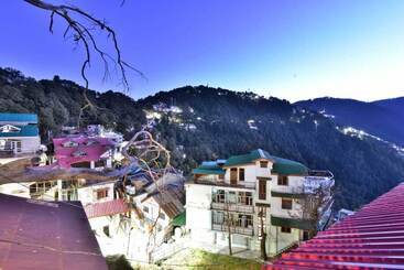 فندق Comfort Court