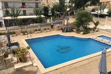 Жильё для туристов Apartamentos Carabela Ii