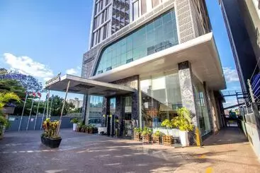 ホテル Golden Tulip Westlands Nairobi