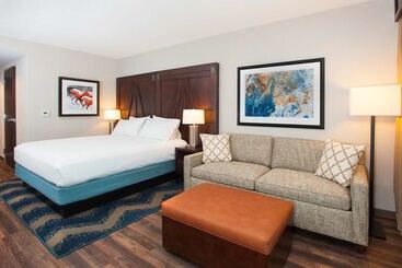 ホテル Hilton Garden Inn Burbank Los Angeles