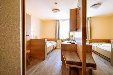 Hotell Neuwarft Altbau