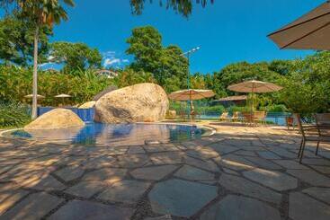 Отель Real Villa Bella