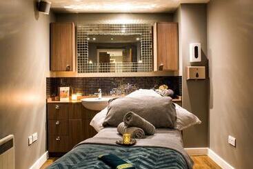 Kinnettles Hotel & Spa