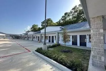 Hotelli Crosby Travel Lodge And Rv Park