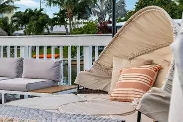 Mökkimajoitus Fort Lauderdale 4bd Villa Waterfront Dock Pool