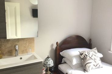 Springwood Luxury B&b