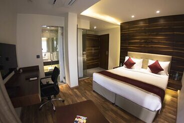 בית מלון כפרי Connaught Royale