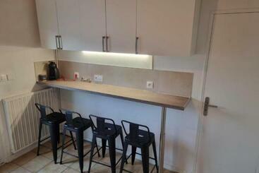 هاستل L Auberge Angevine