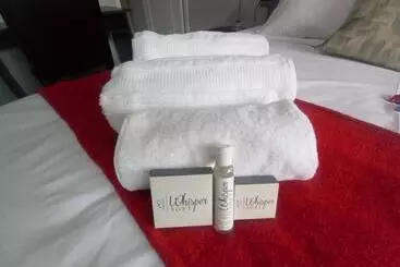 ペンション Realjoy Guest Suites