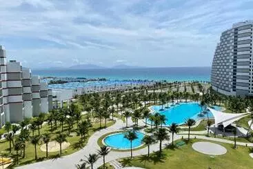 Happy Beach Seaview Hotel The Arena Cam Ranh Resort