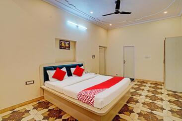 فندق Flagship Real Out Of The Blue