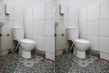 Hotel Oyo 92831 Penginapan Raja