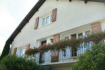 Pensionat Charmant Pavillon Avec Cheminée Et Balcon, Dans Un Village Fleuri Et Calme Fr 1 585 120
