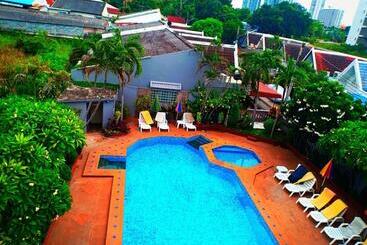 Hotel Southern Star Resort