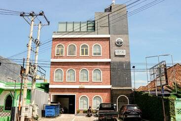 هتل کپسول Ketje Luxury Capsule Mitra Reddoorz