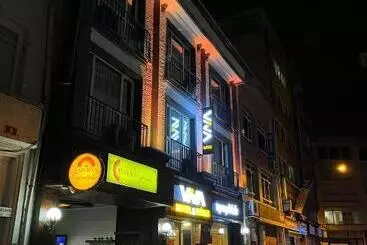 Kadıköy Viva Hotel & Suites