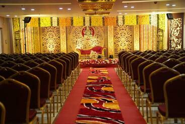 Hôtel Newline Orchid