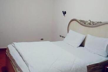 استراحتگاه Porto El Sokhna Pyramids Family Only