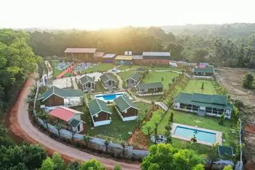 Kanasu The Resort Cottages & Farm House