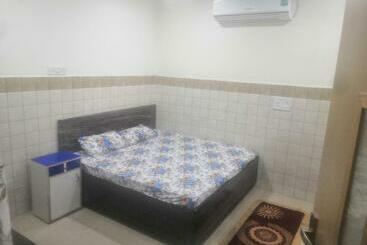 Pensionat Guru Kirpa Guest House