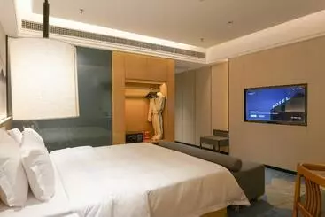 Paco Hotel Shenzhen Luohu Port