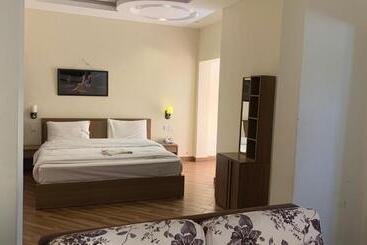 62hills Hotel Ayubia