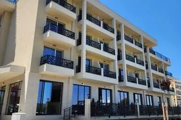 Hotel Lotus