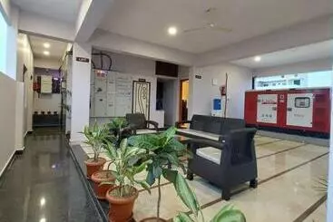 アパートホテル Lk Grand Home