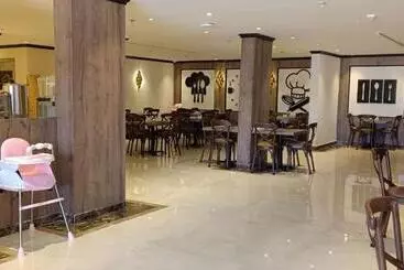 فندق بلفيو بارك رويال Bellevue Park Royal