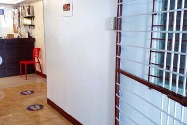 הוסטל Makati Poblacion