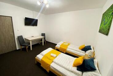 Majatalo Central Park House