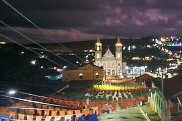 Kapselhotel @labellesuite101