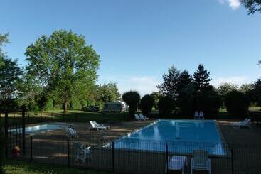 호텔 Camping De La Croix D'arles