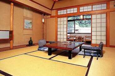 בית מלון כפרי Sennennoyu Gonzaemon