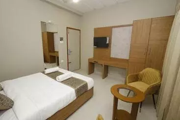 Hotelli Grand Courtyard Business