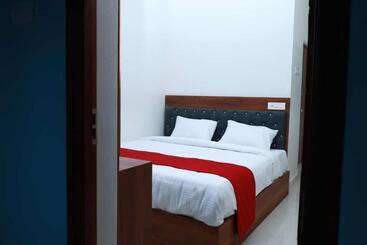 Albergue Chandrodayam Residency