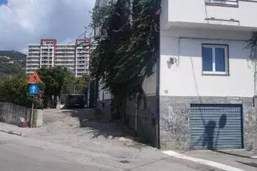 تختخواب و صبحانه Villa Picarielli