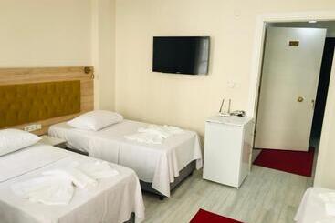 アパートホテル Halil Bey Konağı