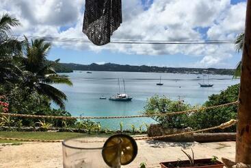 Hotel The Harbourview Vava U