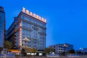 Vienna International Hotel Fujian Quanzhou Jinjiang Airport