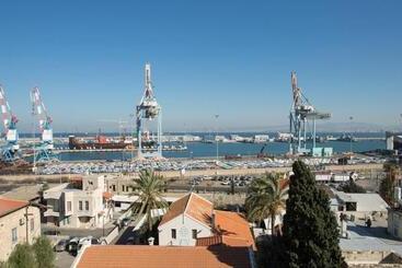 Hotelli Golden Crown Haifa