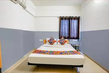 Fabhotel Bhakti Sankul