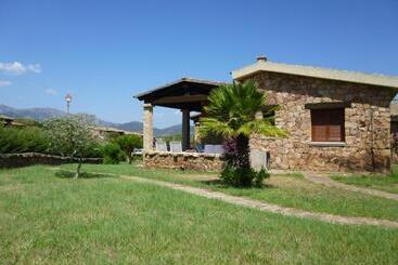 Aparthotel Le Villette Di Miriacheddu