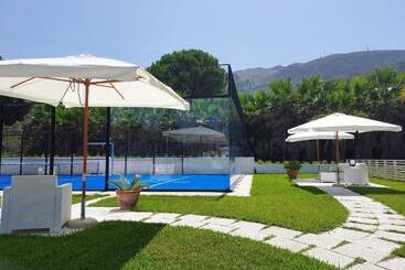 هتل Villa D Agati