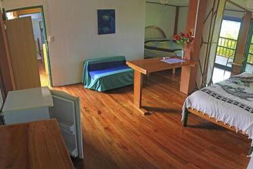 Bed & Breakfast Galapagos Chalet