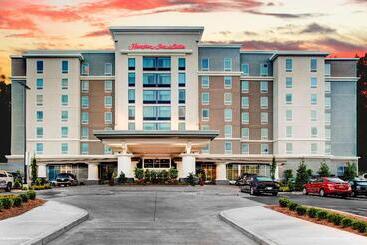 Отель Hampton Inn & Suites By Hilton Atlanta Perimeter Dunwoody