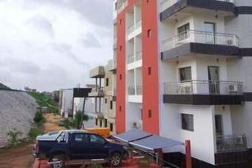 هتل Hôtel Résidence La Corniche