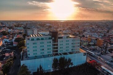 בית מלון כפרי Paradiso Corporate