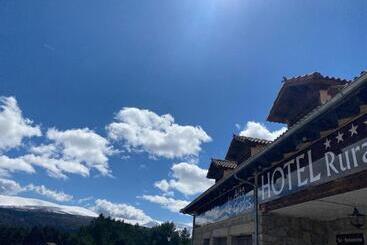 Altogredos Hotel Rural Y Apartamentos Turísticos